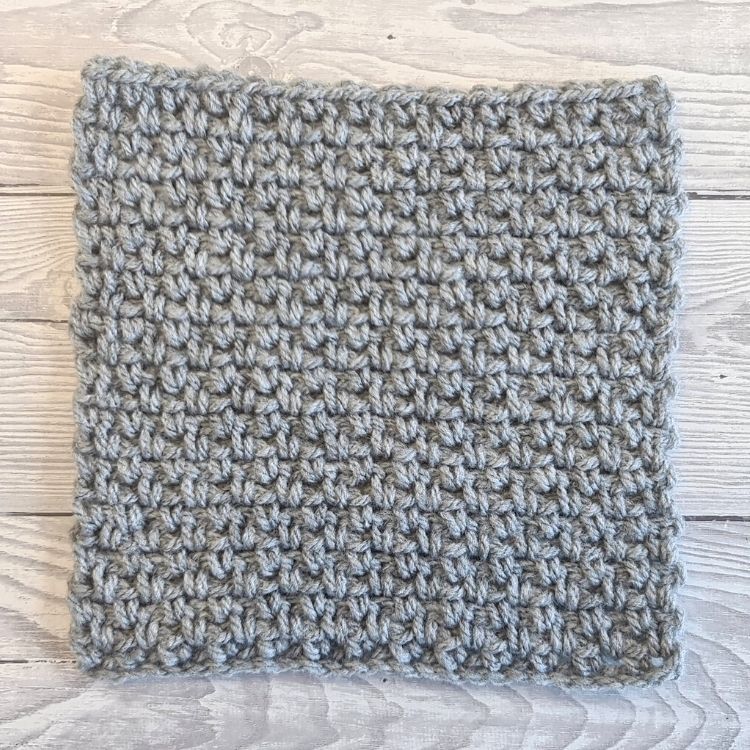 BLOG PATTERN SWATCH 2 - The Moss Stitch Crafting Happiness