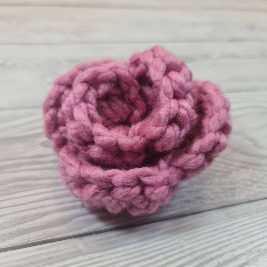 BLOG PHOTO 1 - Easy Crochet Rose Flower Embellishment Crafting Happiness