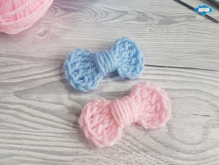 BLOG PHOTO - Crochet Tiny Bow - Crafting Happiness