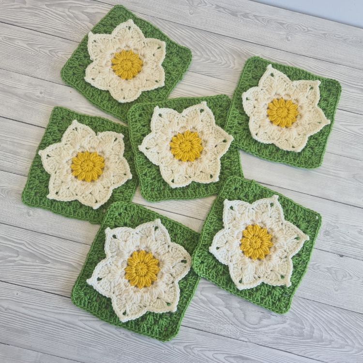BLOG PATTERN SWATCH 3 - Waterlily Granny Square _ Crafting Happiness