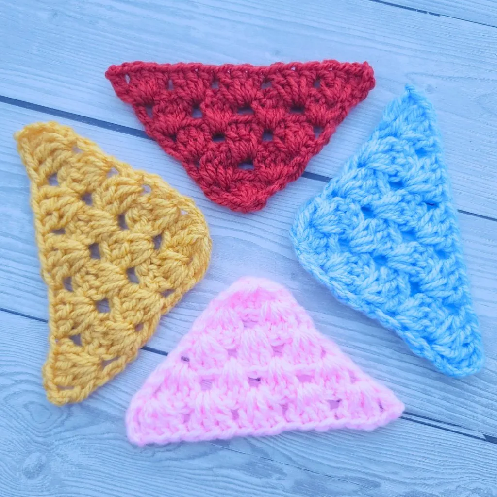 BLOG SWATCH - Quarter Granny Square
