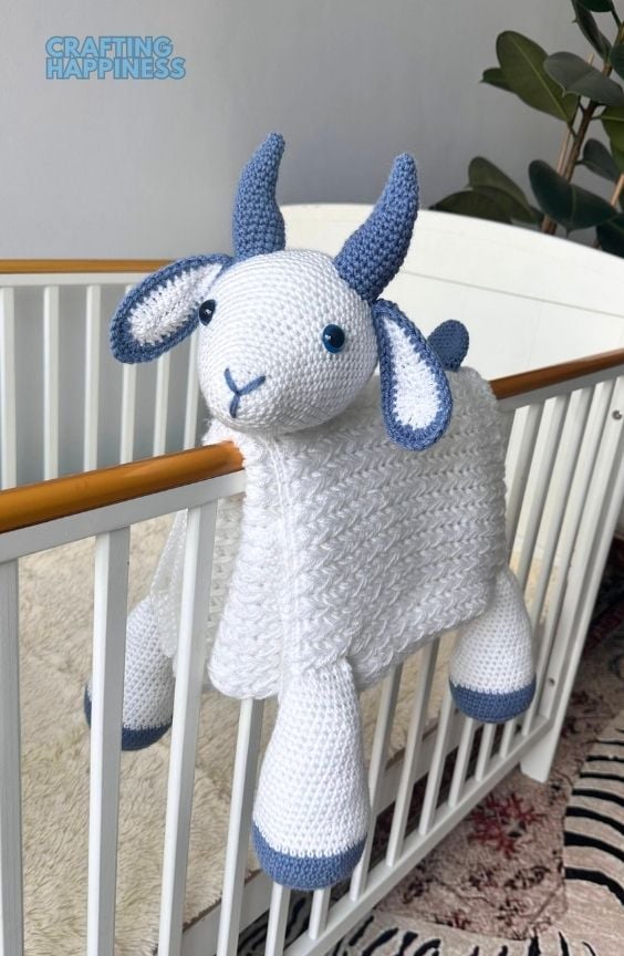 BLOG PHOTO 6 - 3in1 Goat Baby Blanket - CraftingHappiness