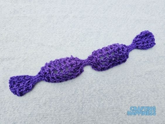 WIP PHOTO 1 - Crochet Mesh Bow Rows Finished - Crafting Happiness